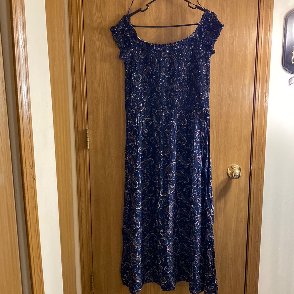 Off shoulder navy blue floral dress